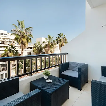 Apartment Waves & Sun, Parque Santiago 2 *