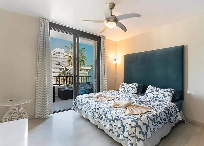 Waves & Sun, Parque Santiago 2 *