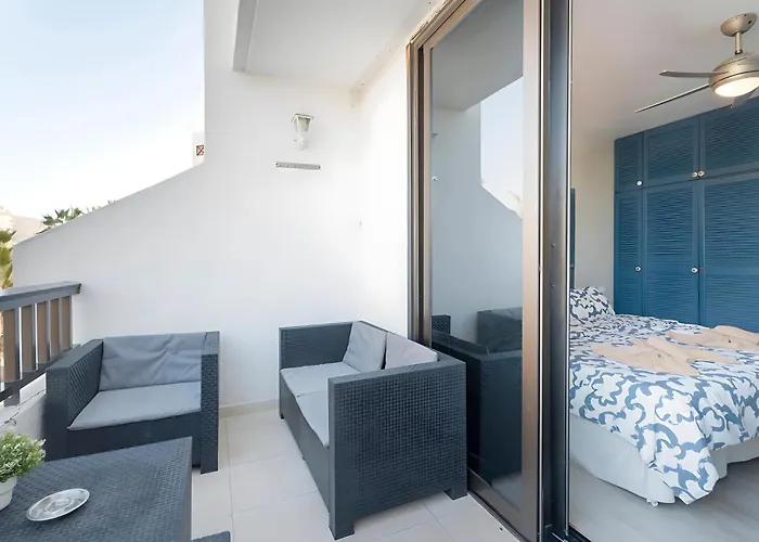 Waves & Sun, Parque Santiago 2 Arona (Tenerife)