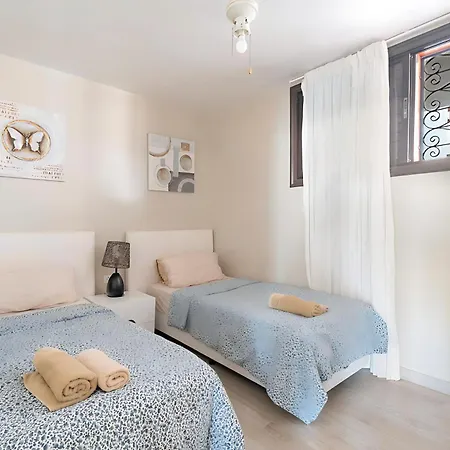 Apartament Waves & Sun, Parque Santiago 2 *