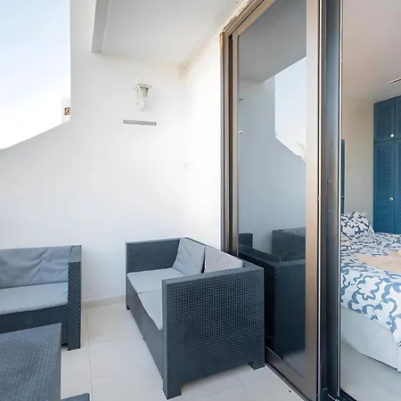 Waves & Sun, Parque Santiago 2 Arona (Tenerife)