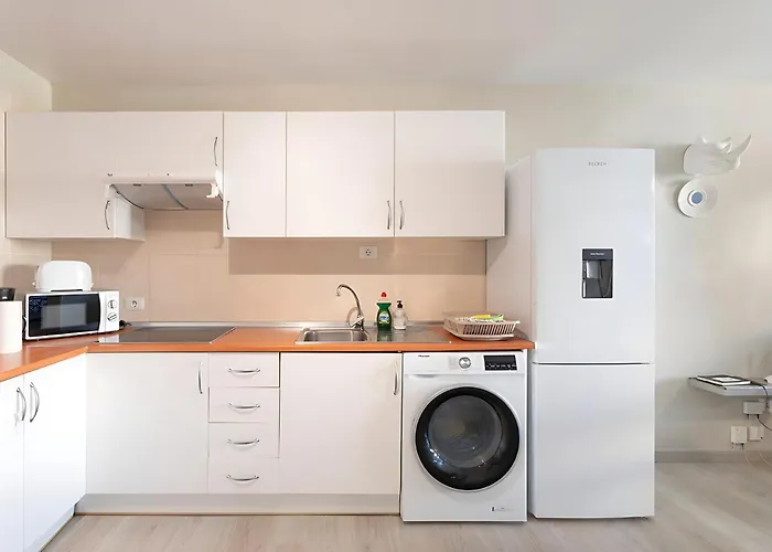 Waves & Sun, Parque Santiago 2 * アロナ